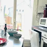 La Hourdeloise 100m De La à Apartamento