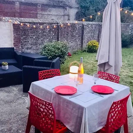 La Hourdeloise 100m De La A アパート カイユー・シュル・メール